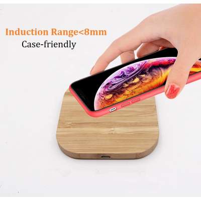 Eco Friendly Bamboo Wood Wireless Charger 10W QI Enabled Fast Charging Pad